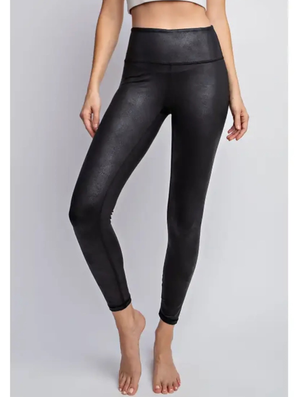 ☀️ Amazon ☀️ metallic looking leggings